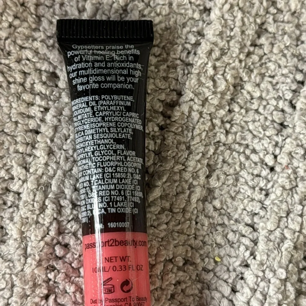 Passport to Beauty Gypsetter Luminous Lips “Flower Child” 10ml NIP